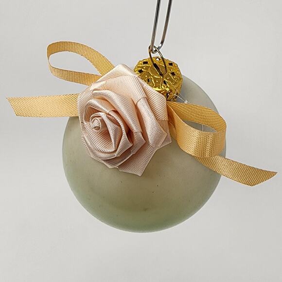 Rauch Victoria Collection Vintage Ball and Ribbon Flower Christmas Ornaments EUC - Picture 4 of 10